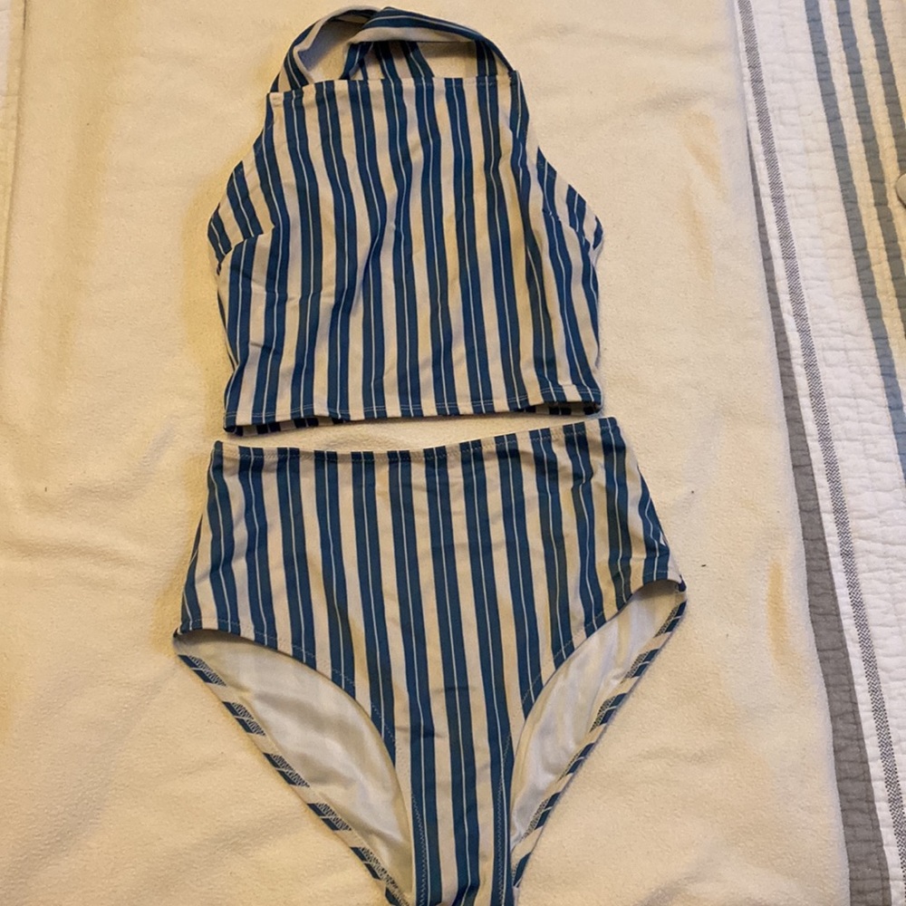 Old Navy Tankini Top and High Waisted Bottoms!